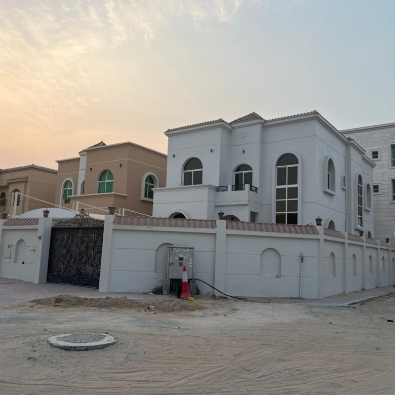 Corner Villa for Sale in Al Mowaihat 1, Ajman